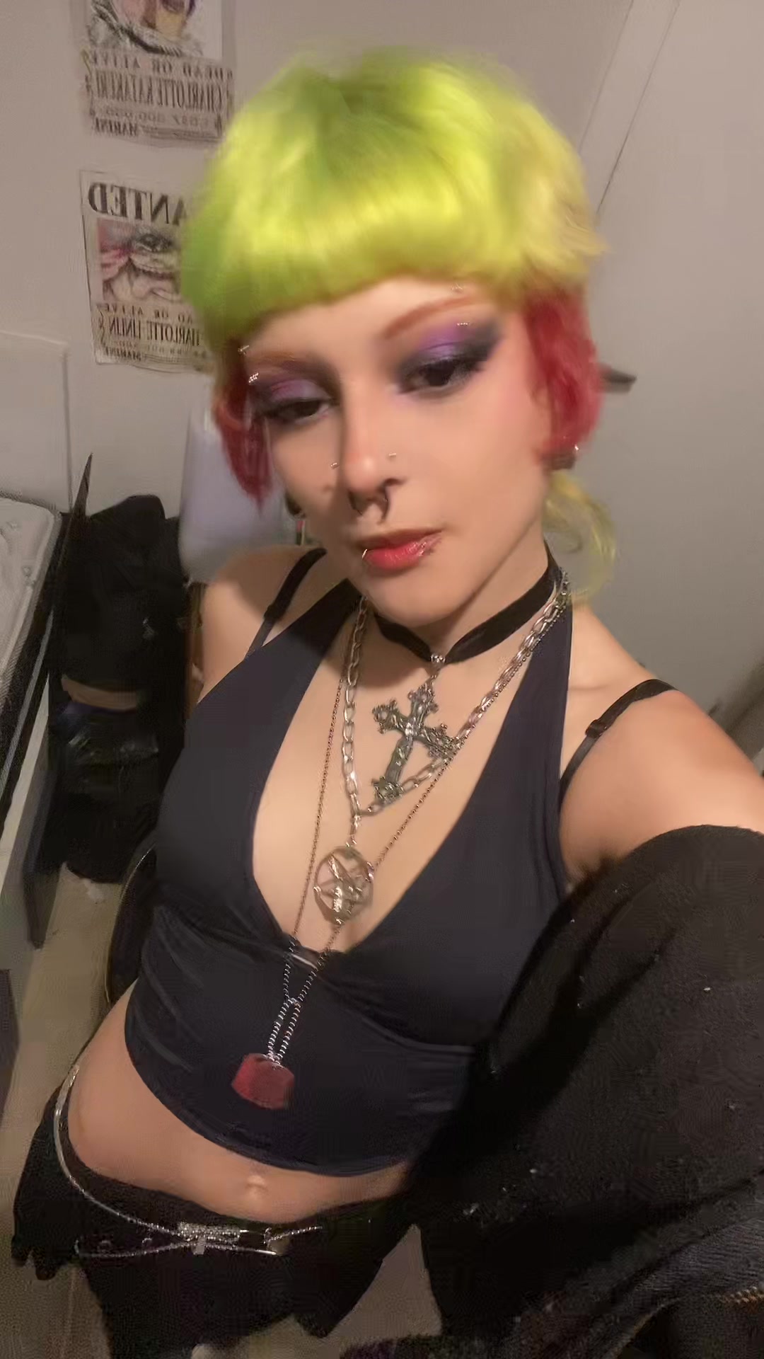 @ivanooo - (ele/dele)