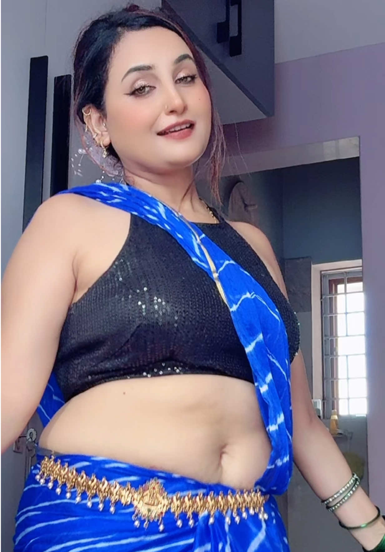 @Official_Rekha