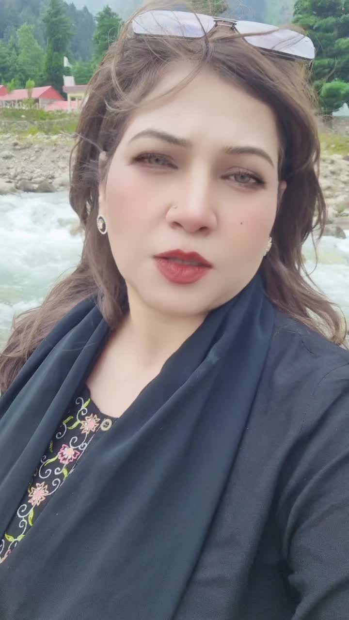 @Shaheena😎