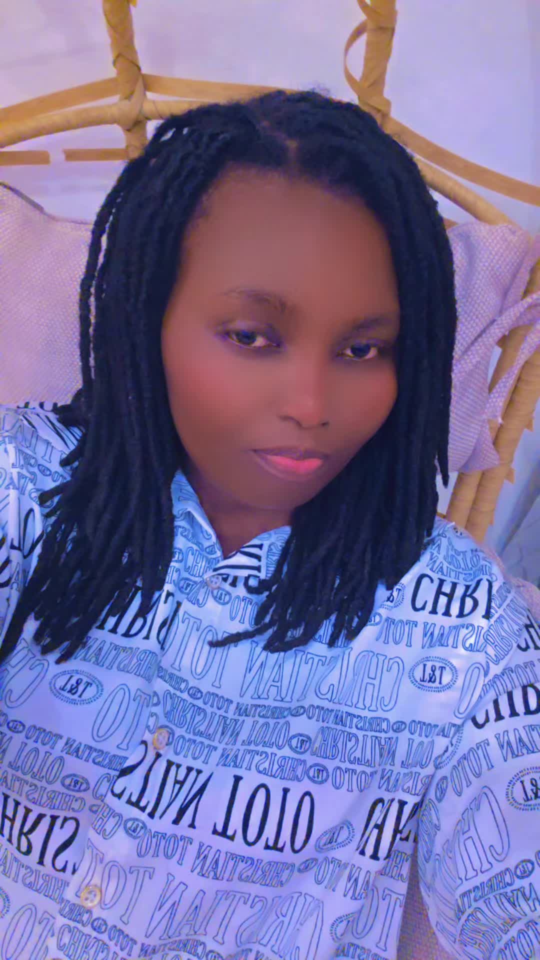 @Queenvee615