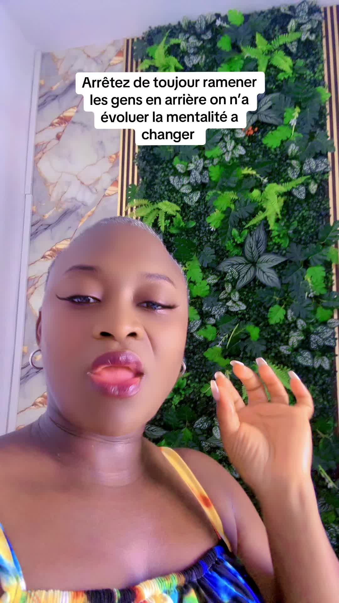 @NATUROPATHE ZO&Eacute;