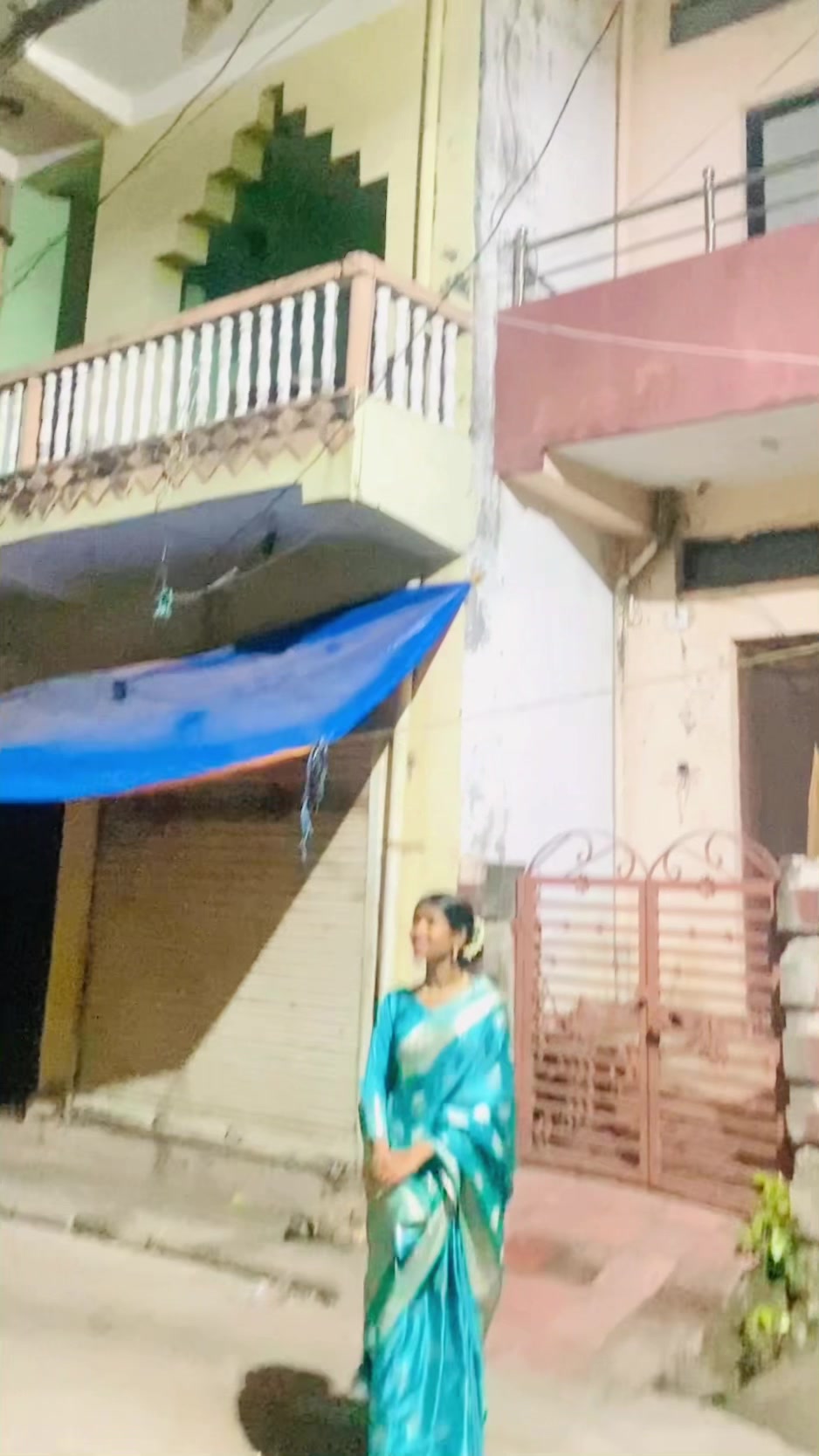 @Punnni❤️💋