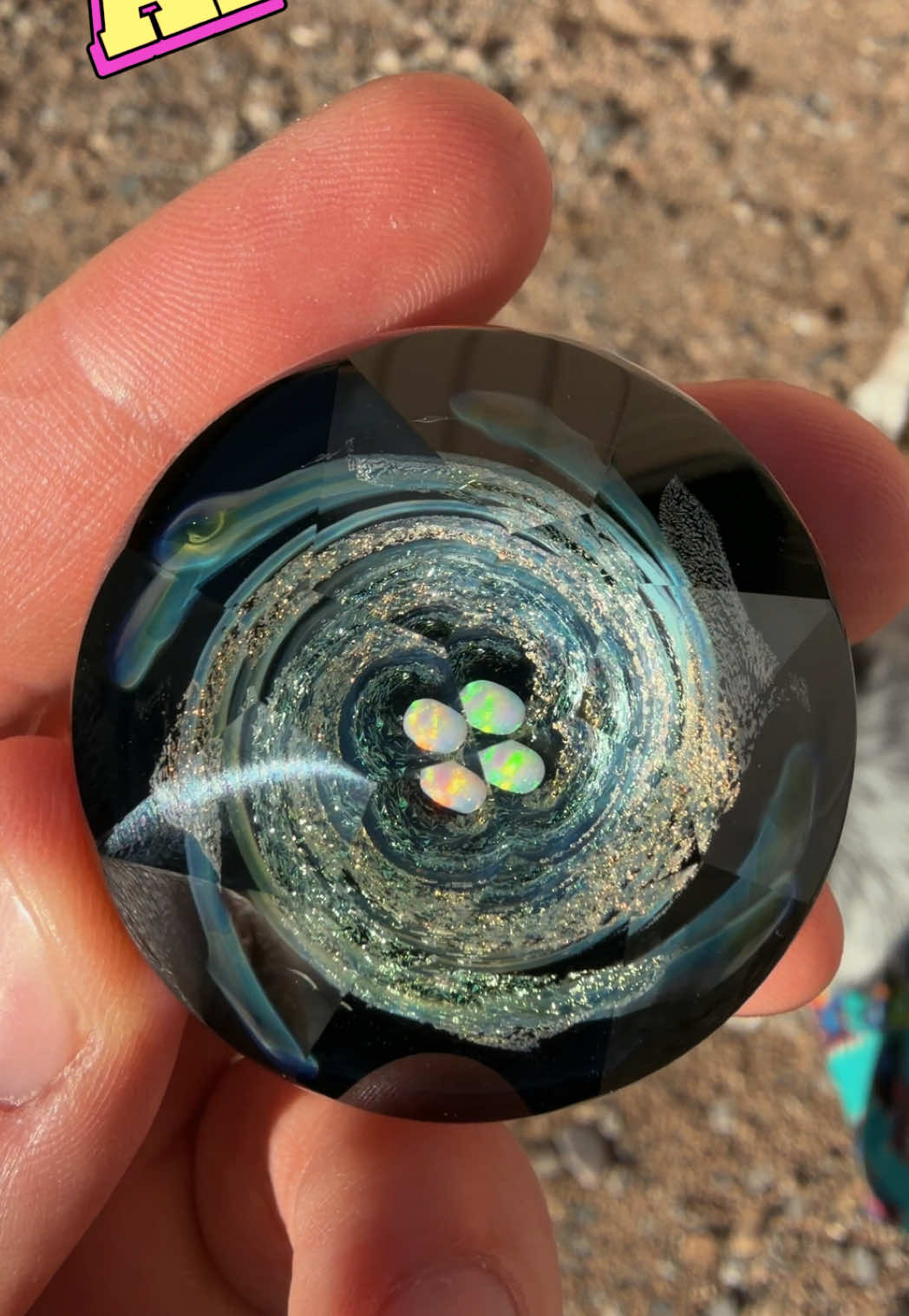 @Avenue_Glass