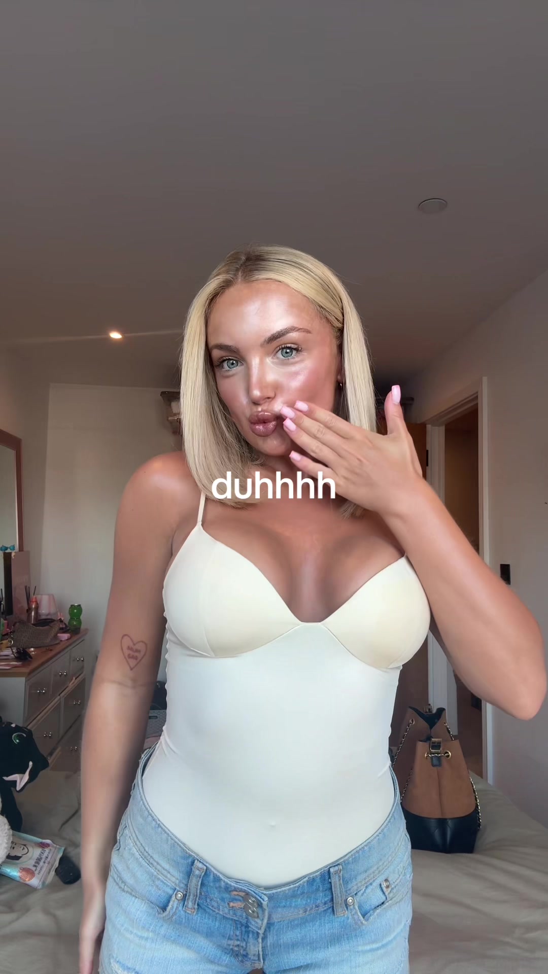 @alix