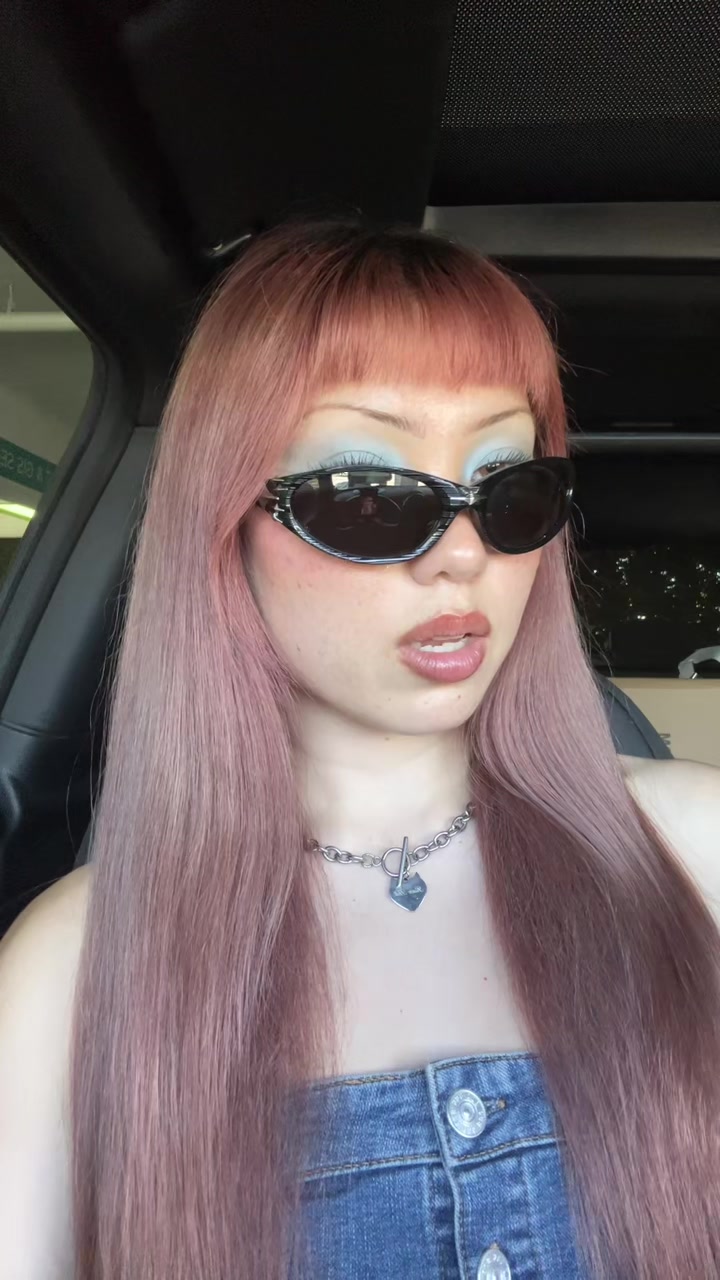@allyson