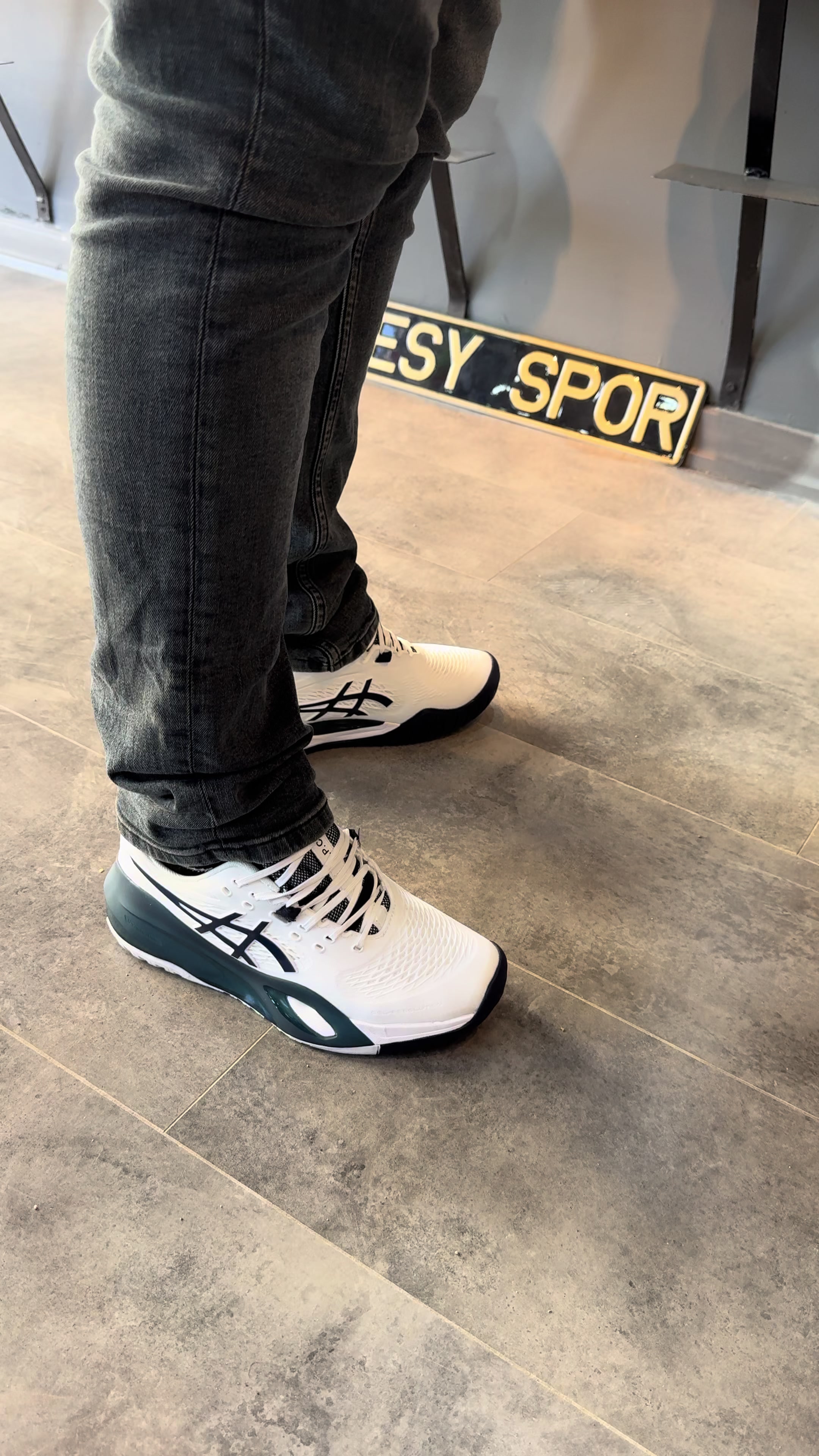 @ESY SPOR