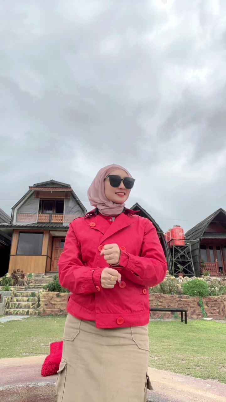 @Ella Rajzur