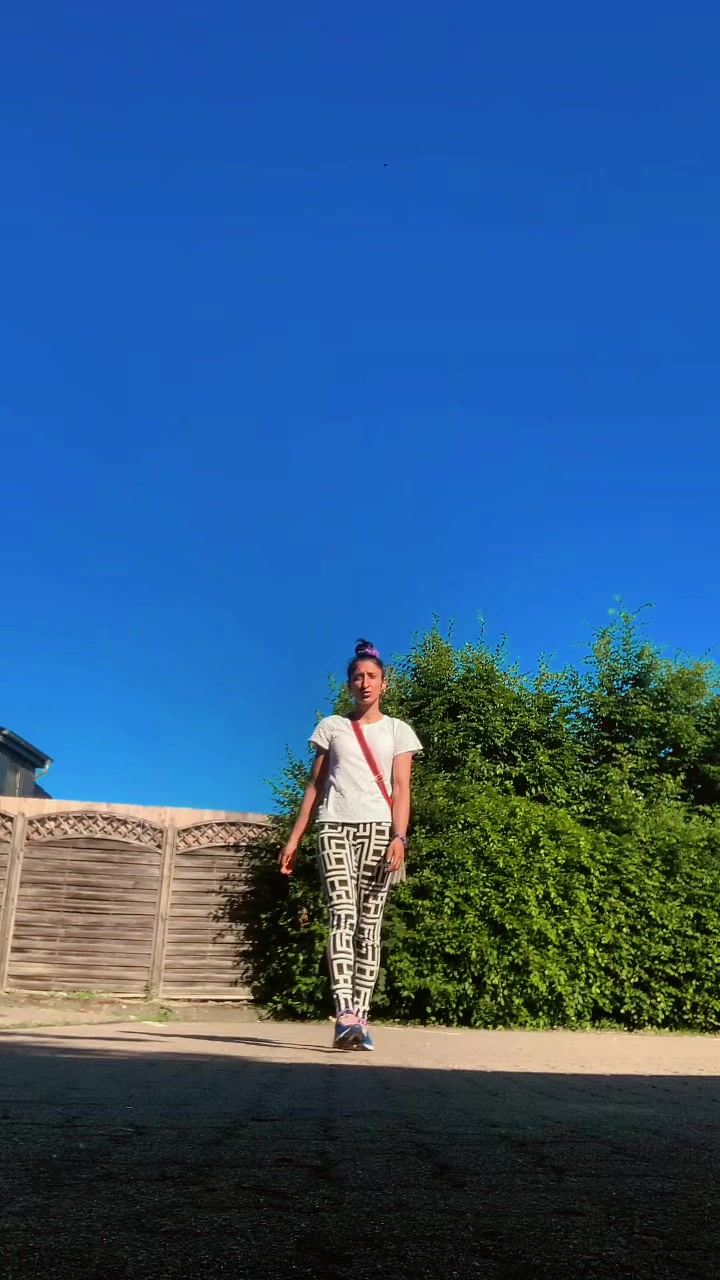 @Georgiana