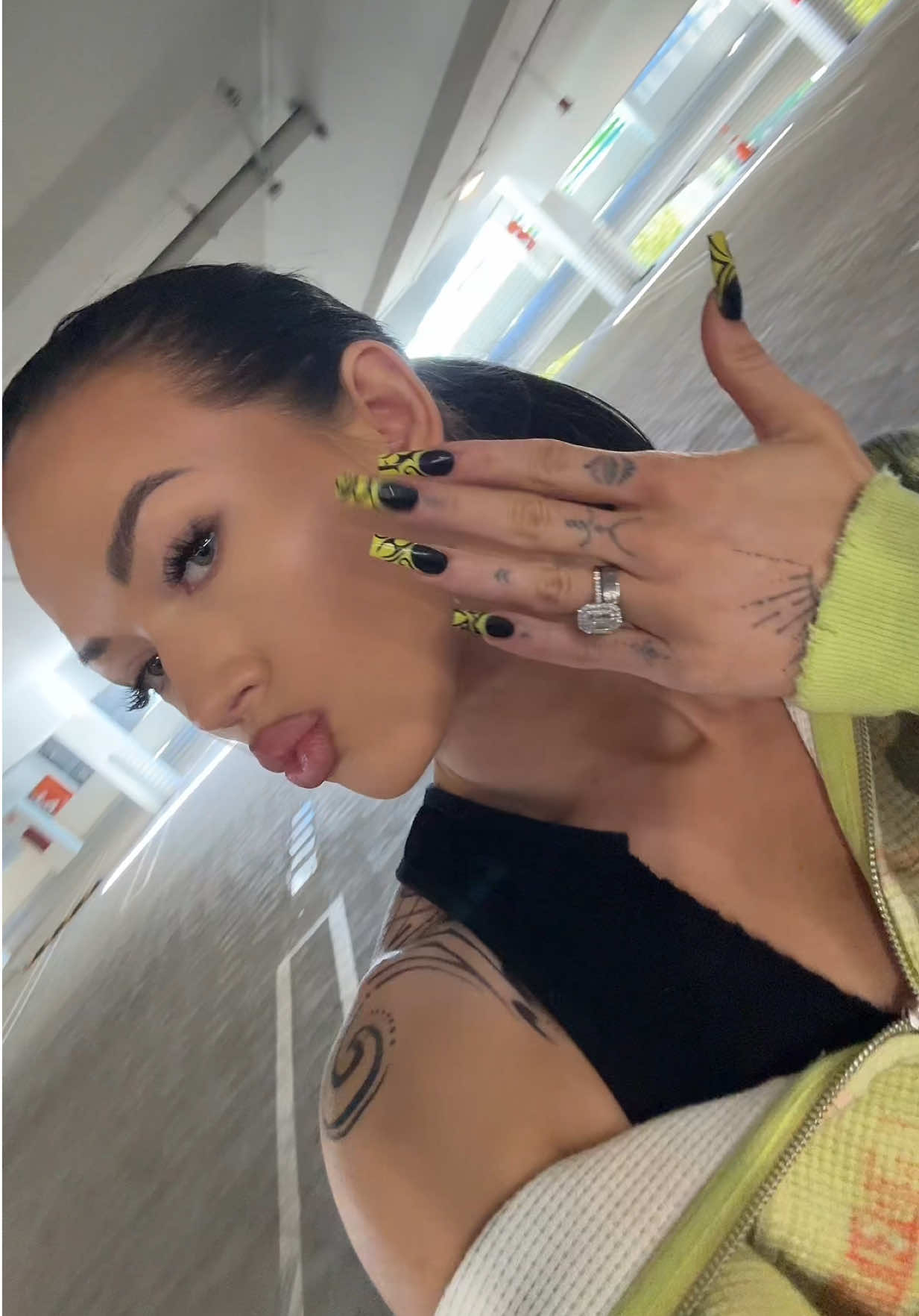 @klaudiaantos