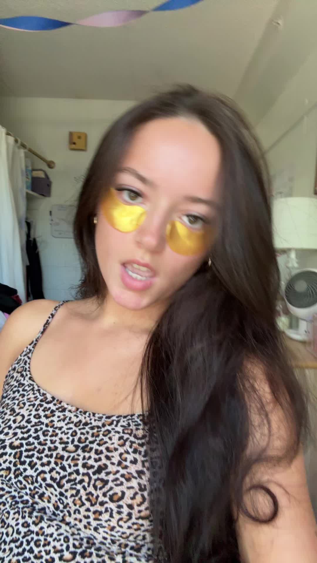 @mackenzie