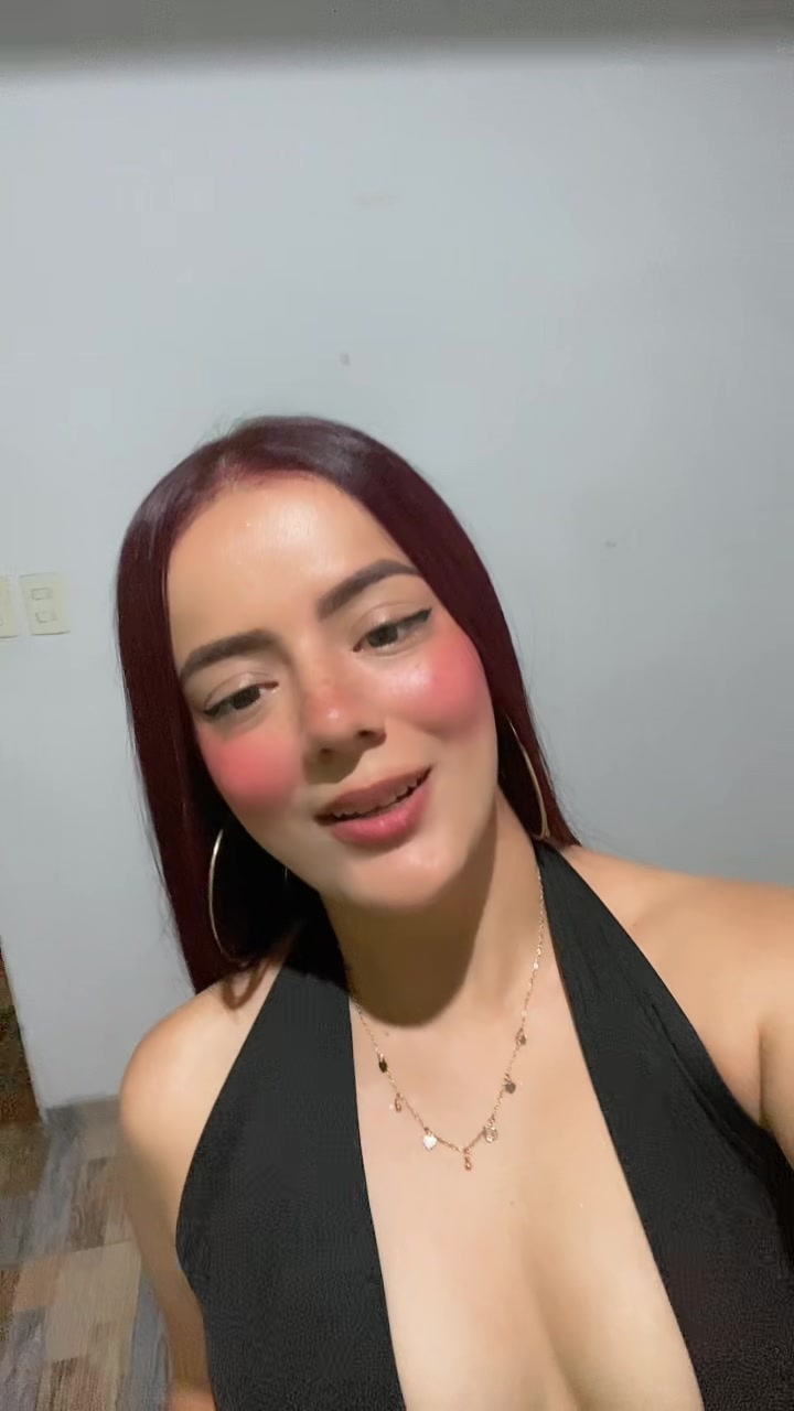 @Laura Daniela 🌝
