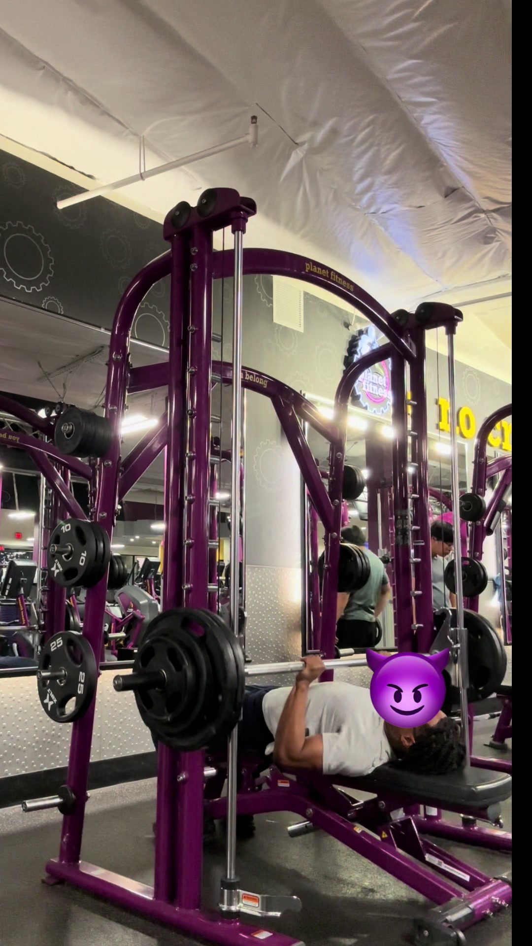 @Izzliftss