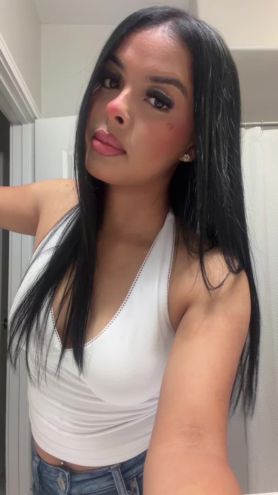 @Aisha 👄