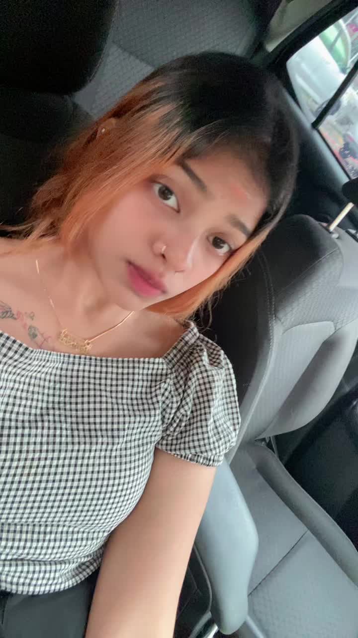 @Jenishaa._