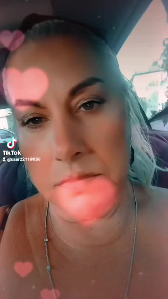 @carmelaconti