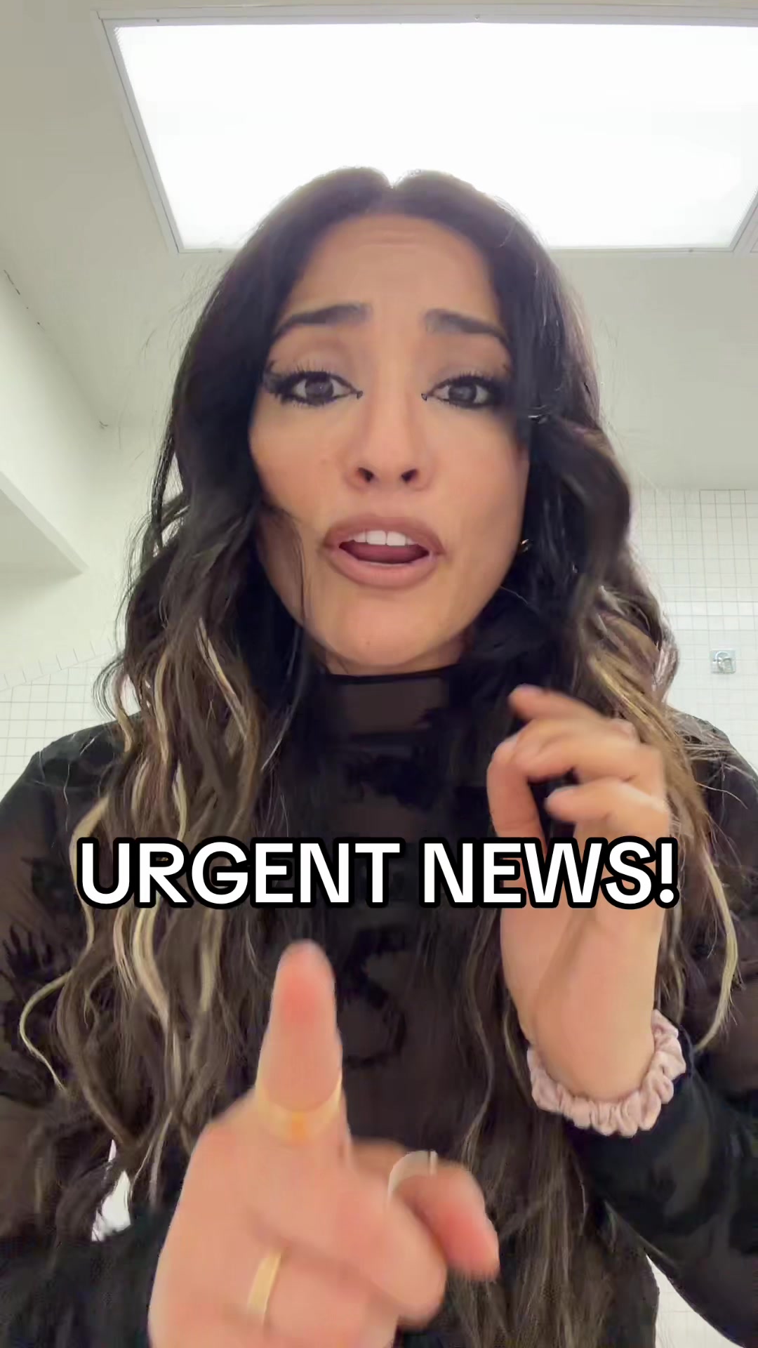 @Victoria/Raquel