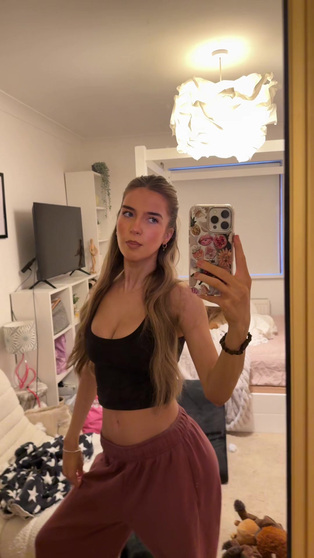 @niamh 🦧🫦
