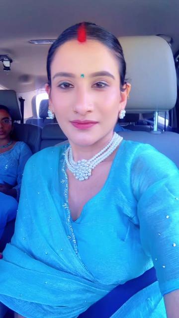 @Queen_Diya02
