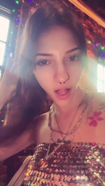 @Iz