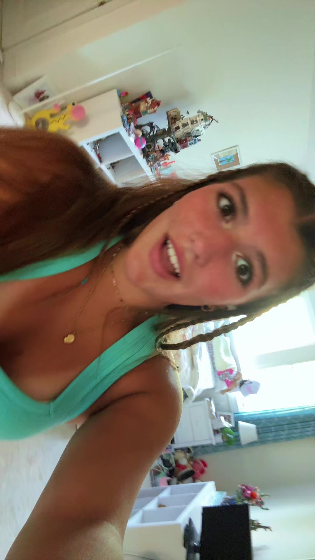 @livvispammm