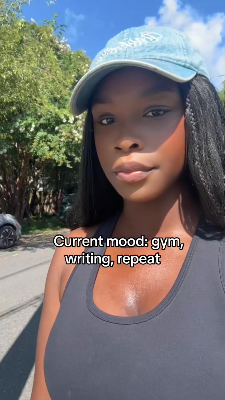 @Eisa | Author