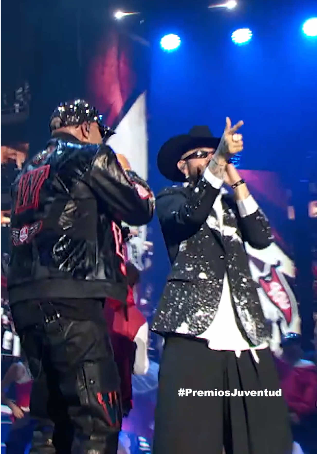 @Premios Juventud