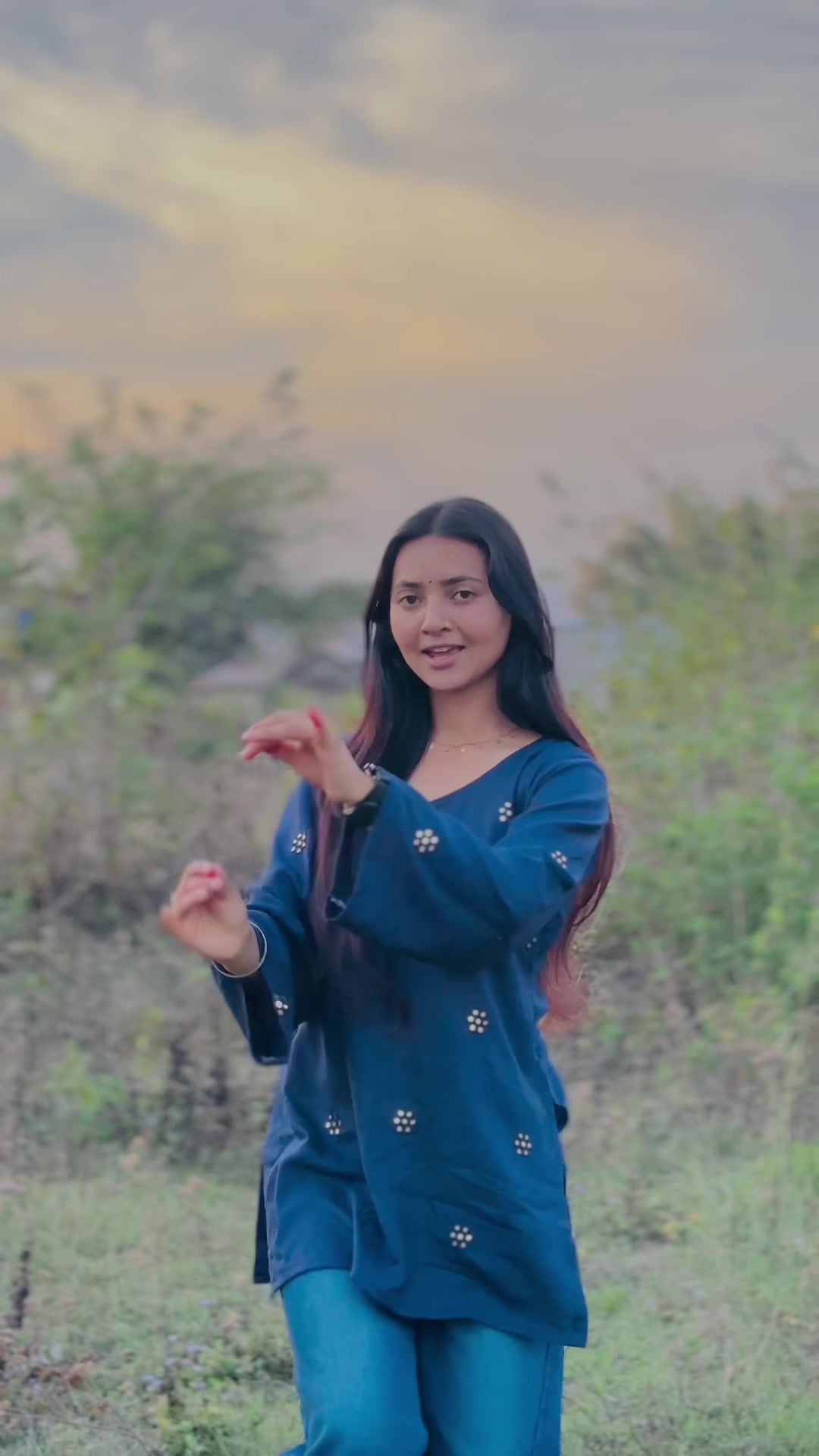 @Aarushi .🚩