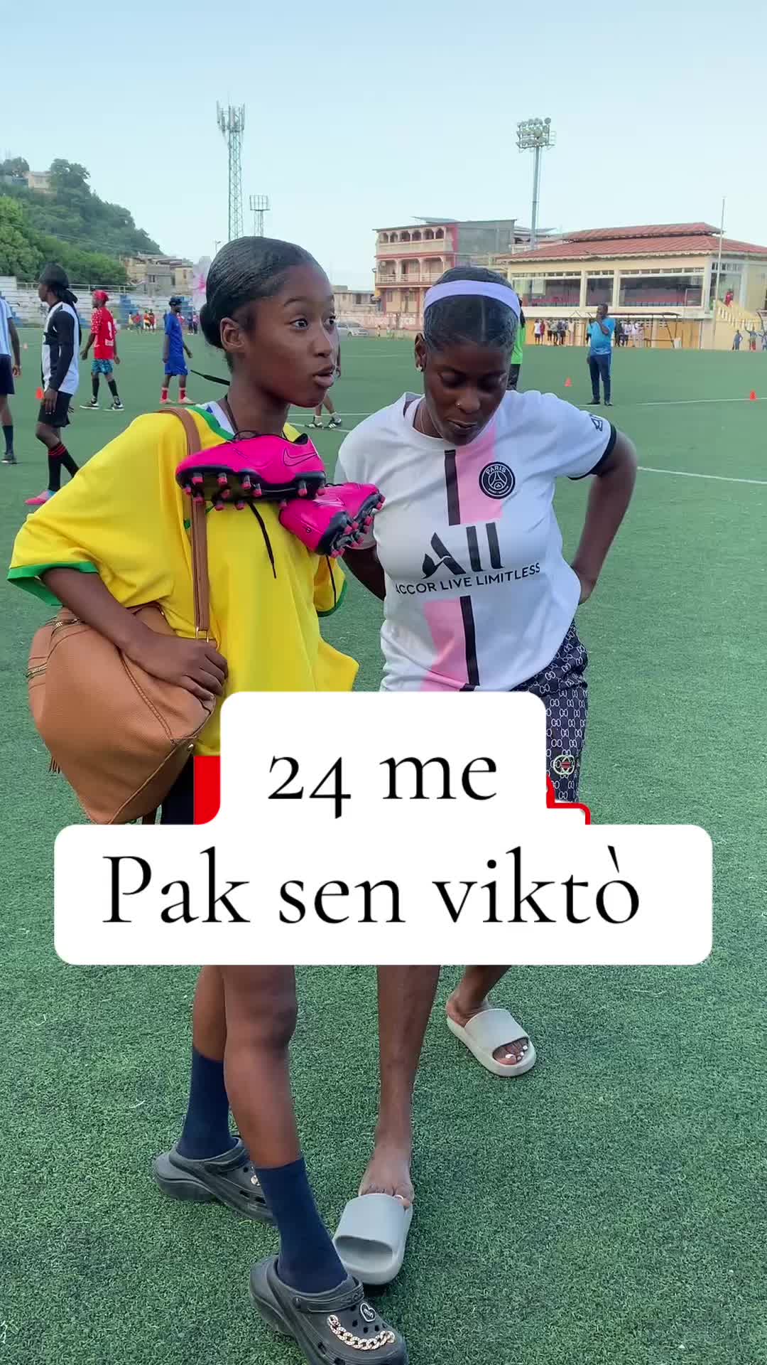@D&egrave;nyel&egrave;_promo18