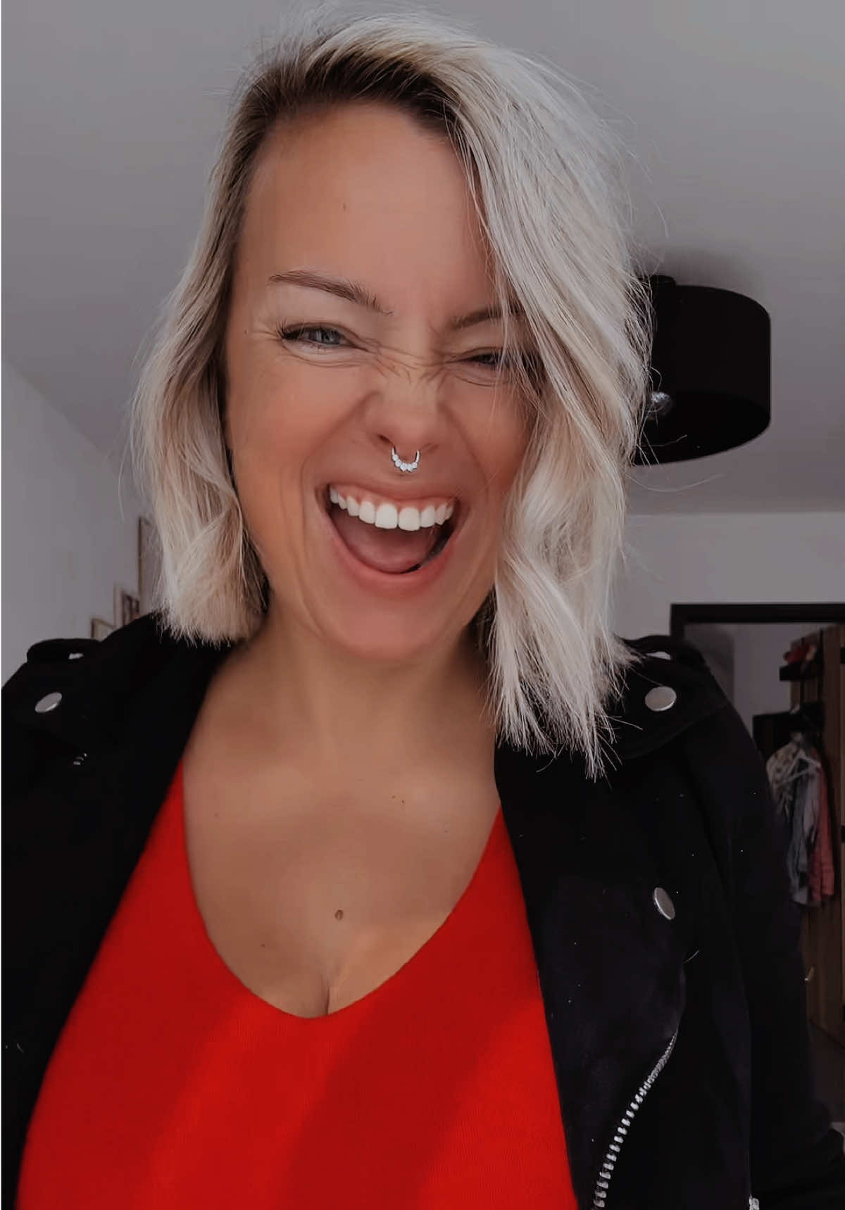 @angiebassface