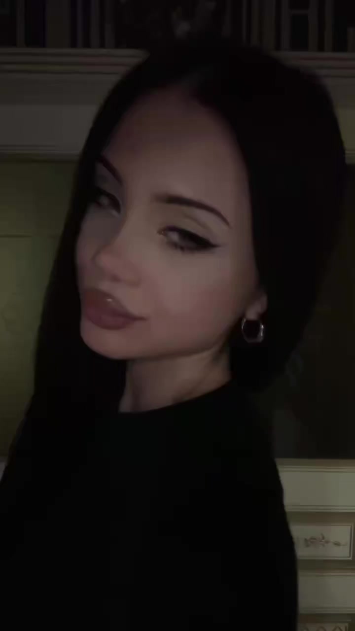 @𝐿𝑒𝓇𝒸𝒽𝒾𝓀🐾🕸️