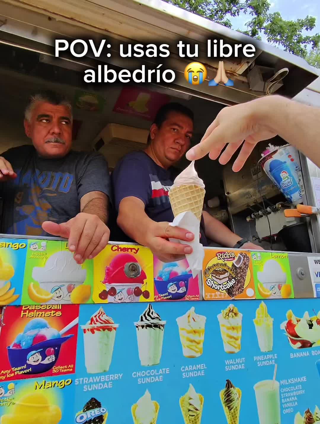 @MellamooAndres