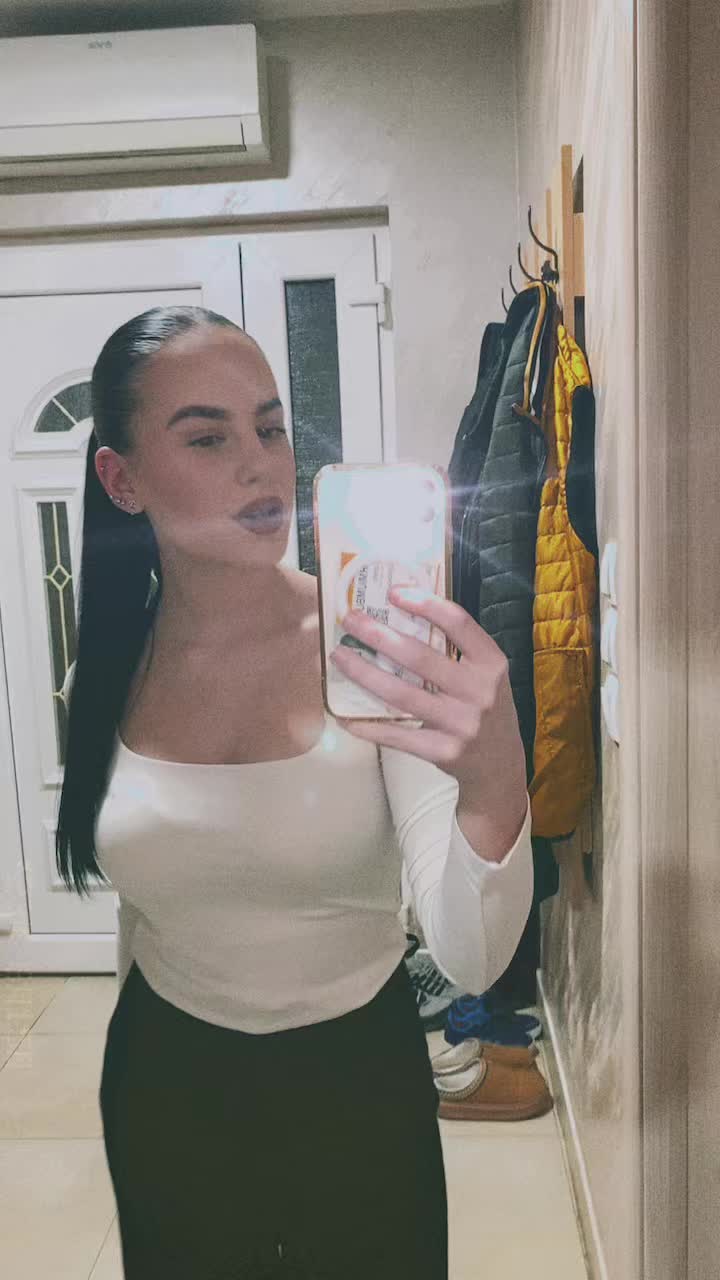 @симона