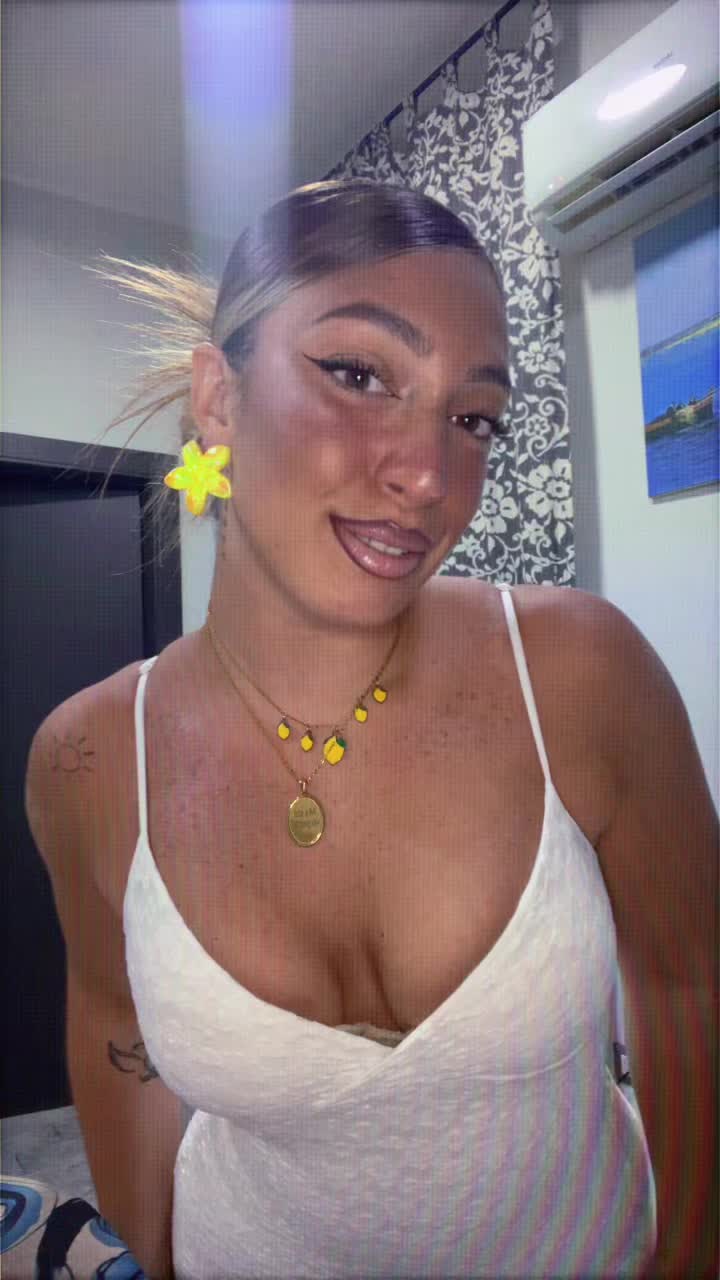@RosyMUA💄