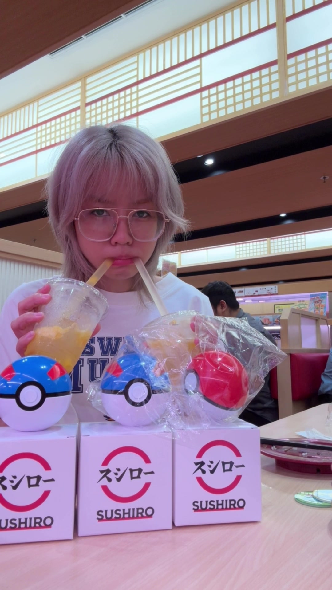 @เด็กส่งลูกชิ้น 🍡