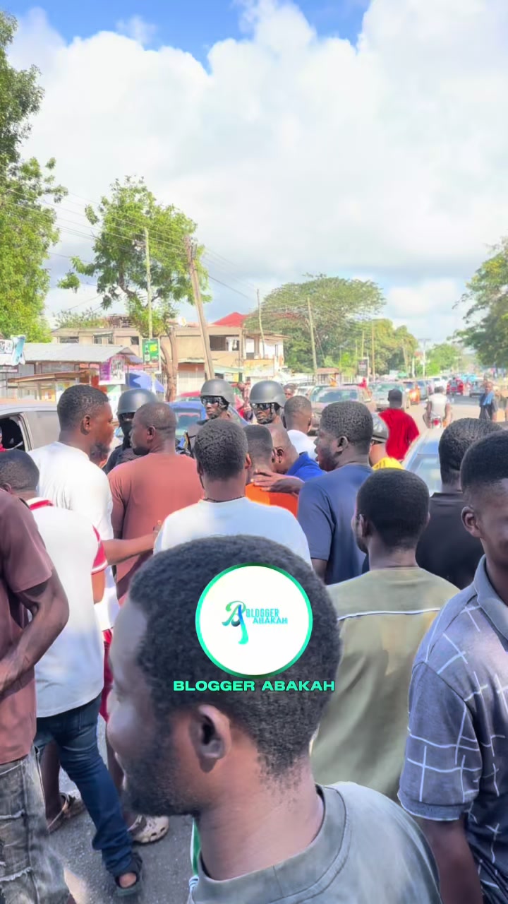 @BLOGGER ABAKAH