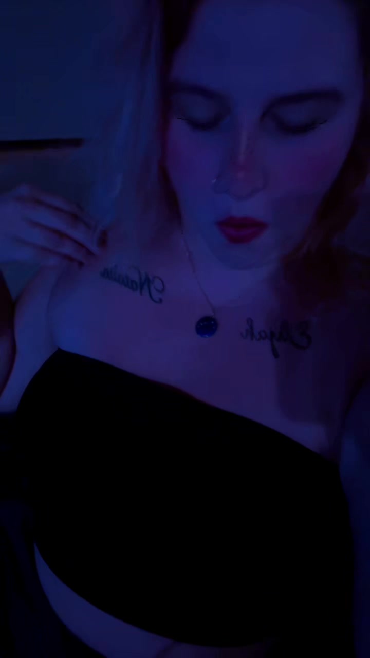 @Alina2413