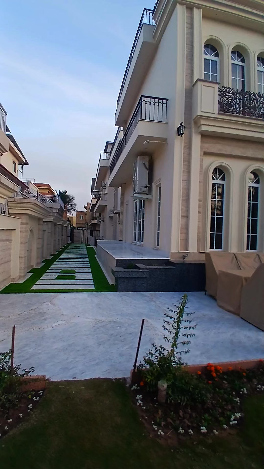 @Shafi Real Estate