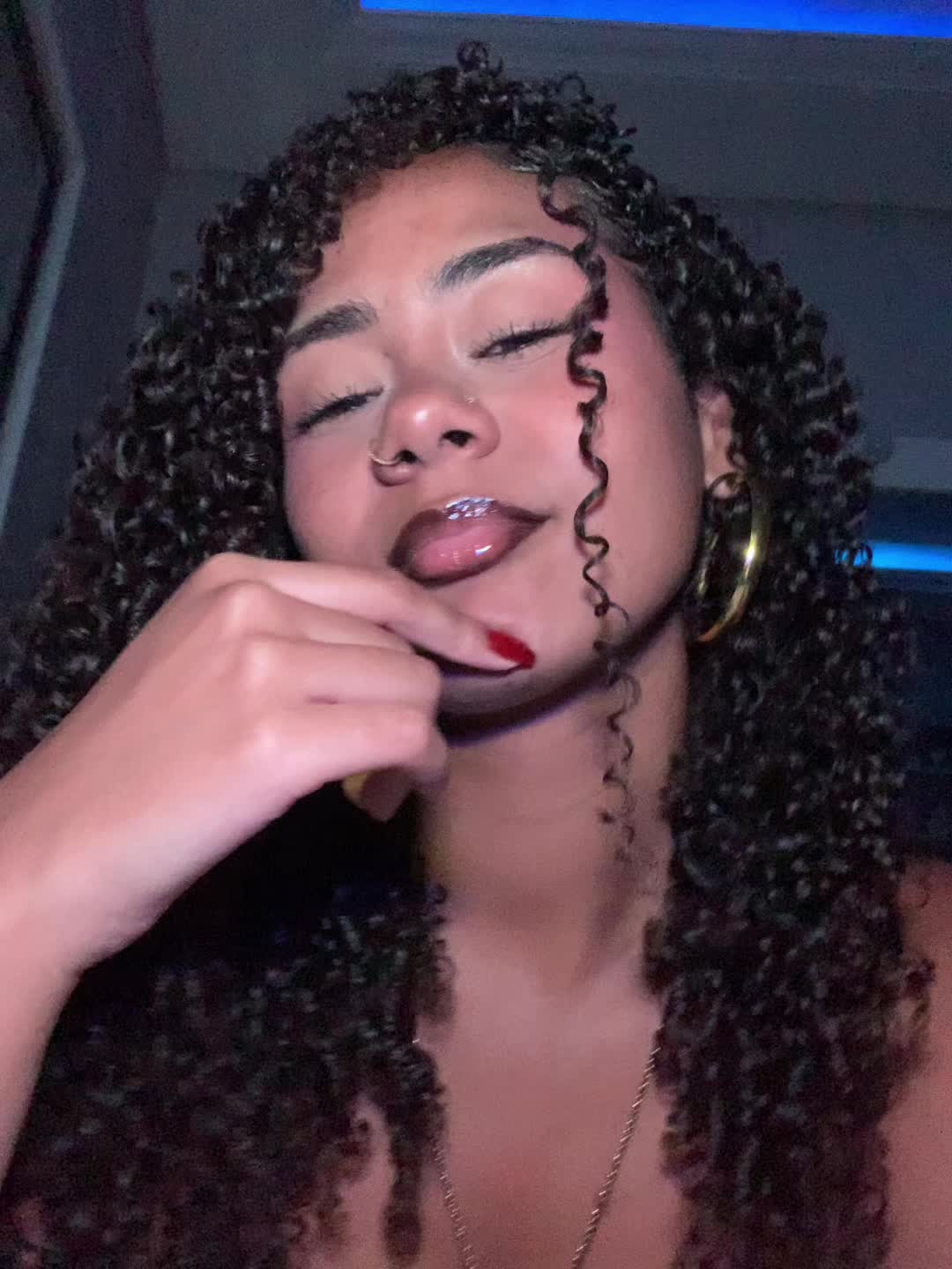 @𝓛𝓪𝓻𝔂𝓼𝓼𝓪 𝓣𝓸𝓷𝓱𝓸𝓵𝓲