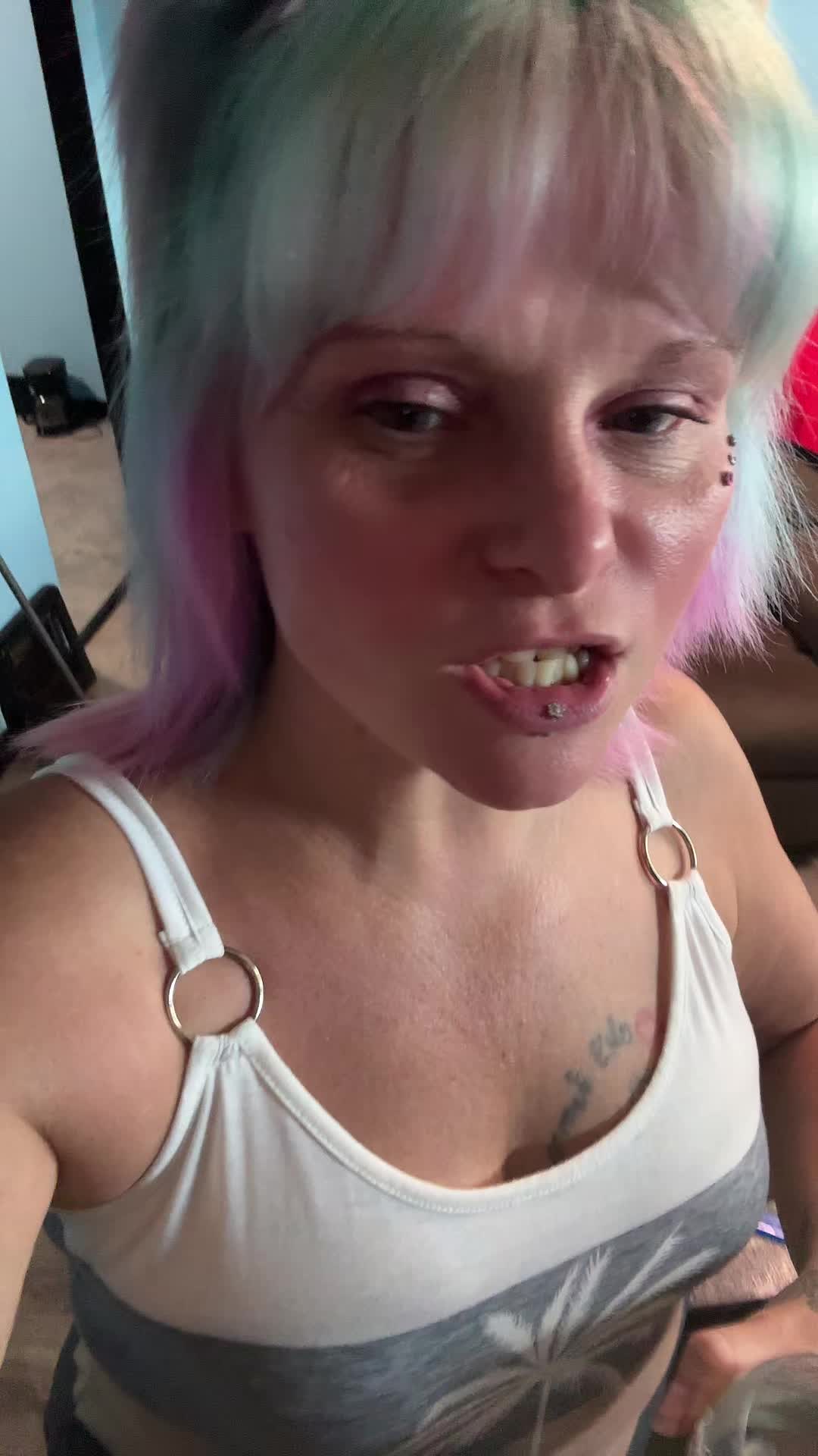 @crazylilhj86