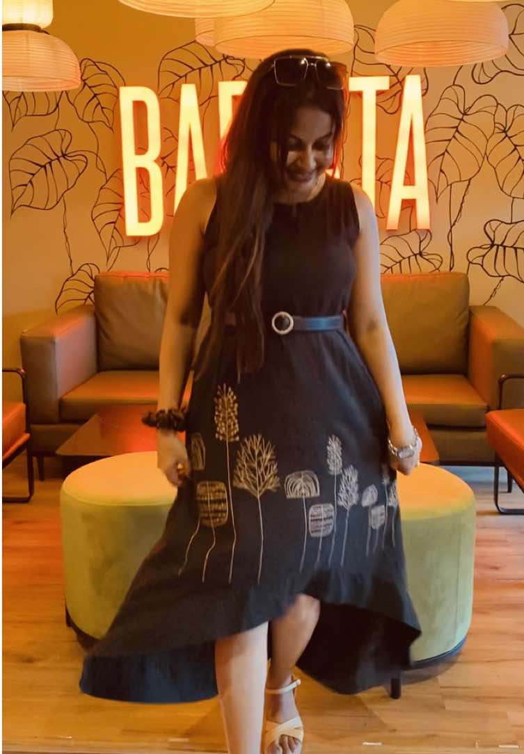 @Nisha_Mendis