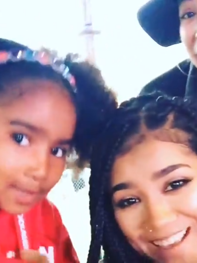@jhenedaily2