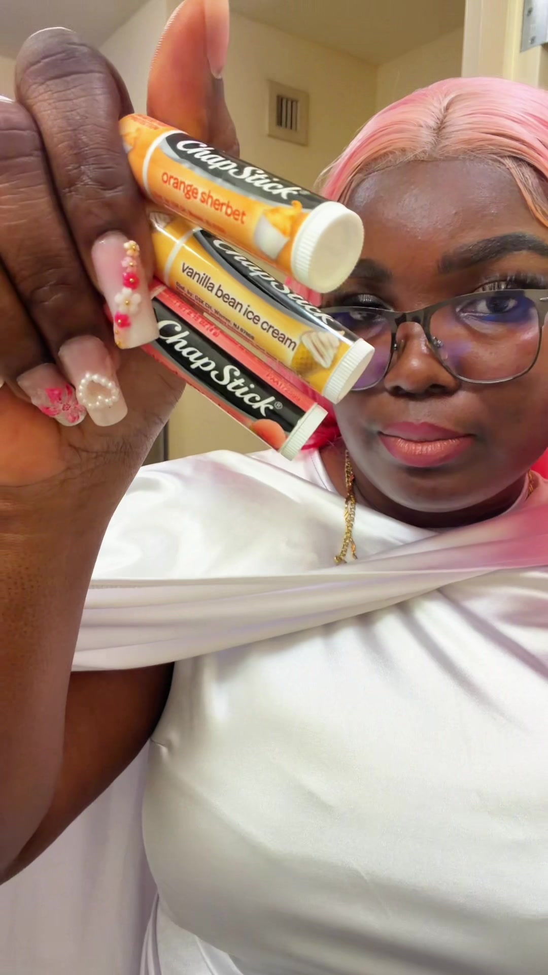 @Artistic_Makeup_Queen