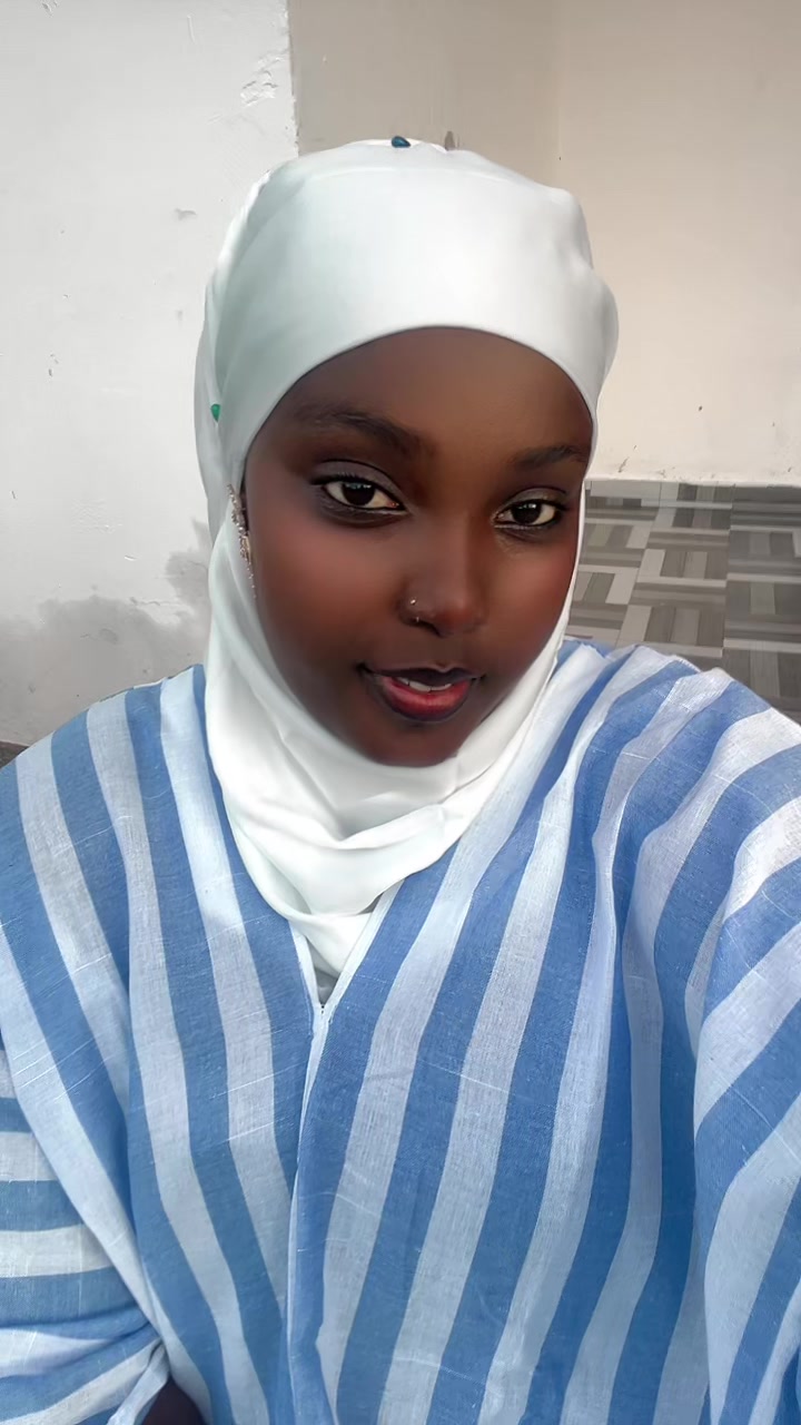 @Näwälĩ Ahãmãda Maoulida❤️🦋