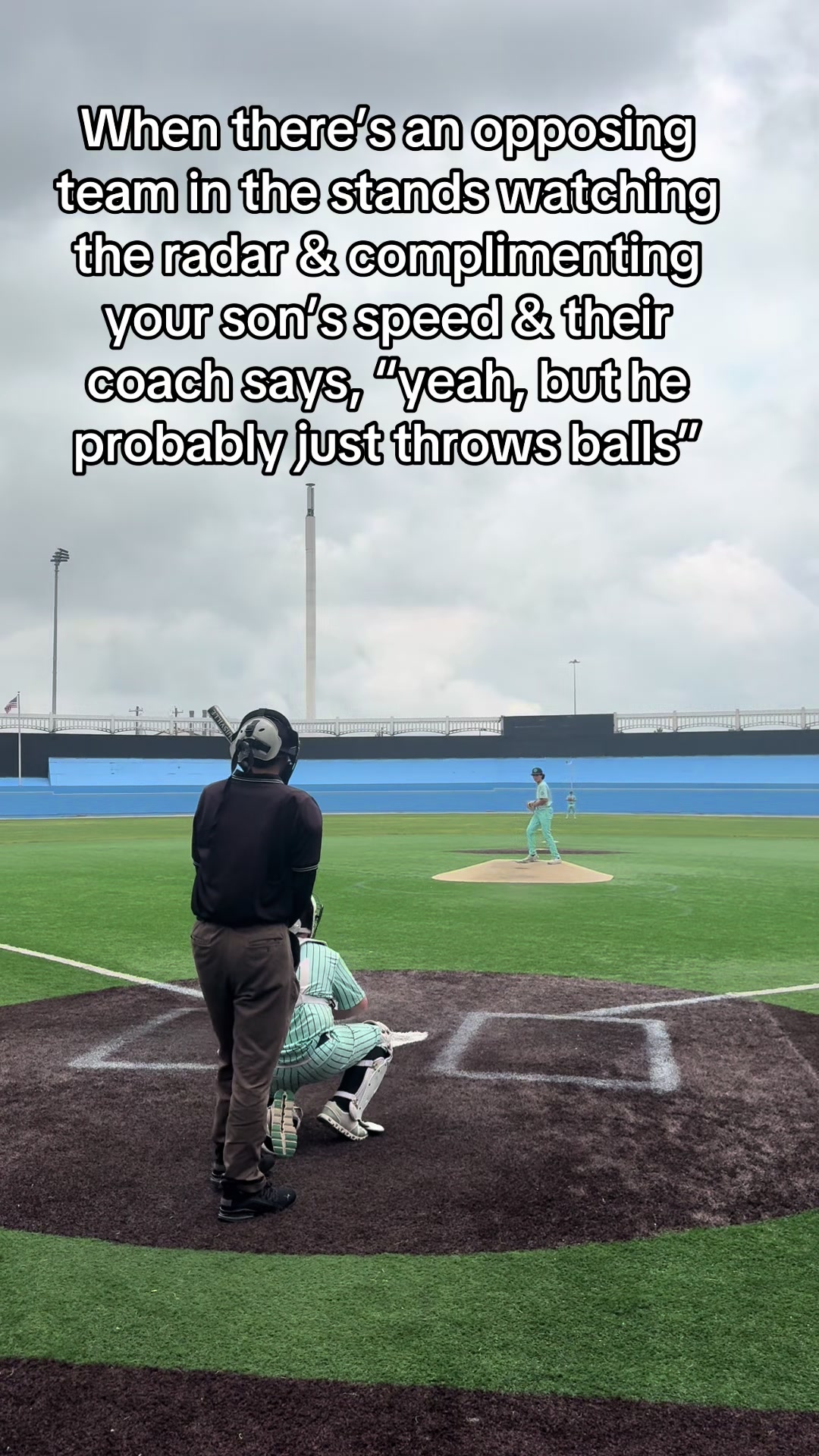 @JNicole✝️💪🏼⚾️🎸🏈