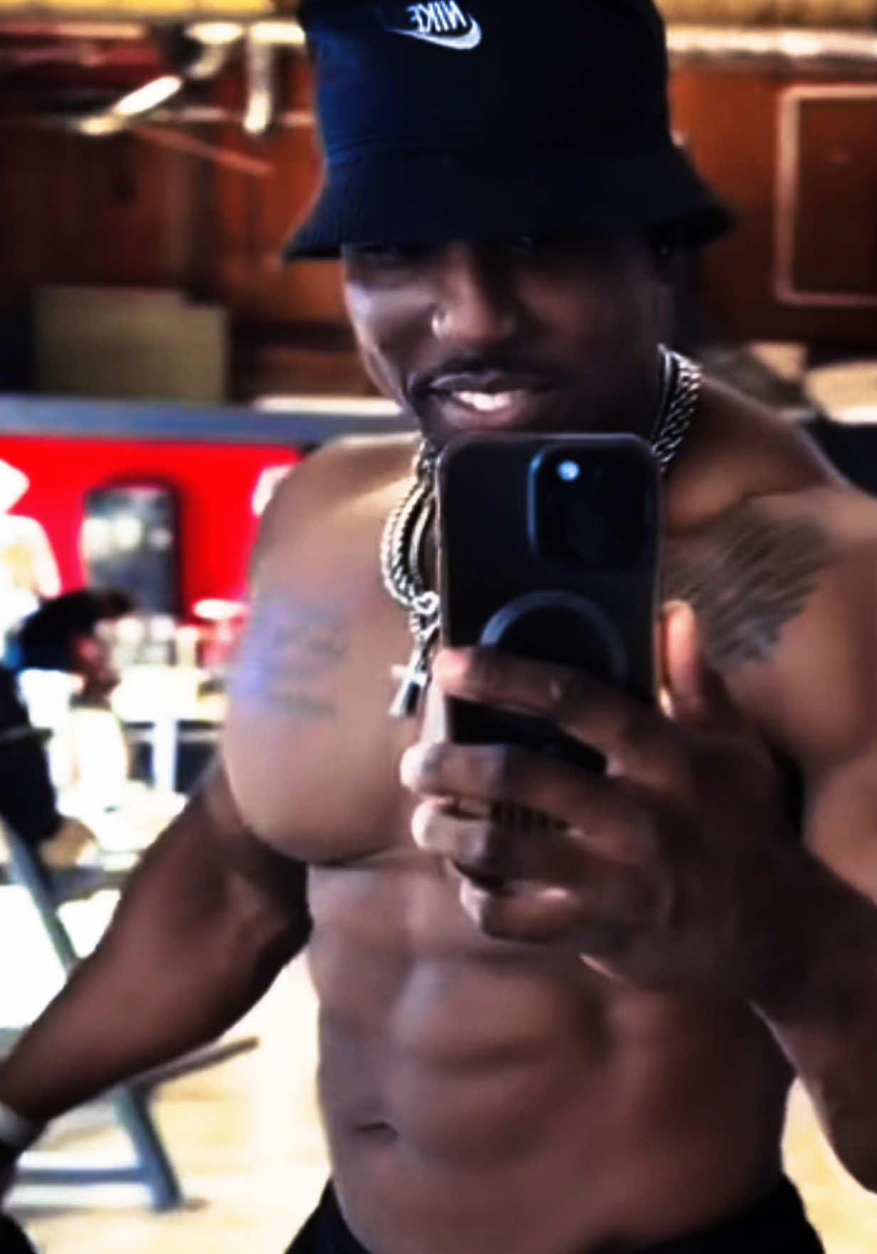 @deuce_1106