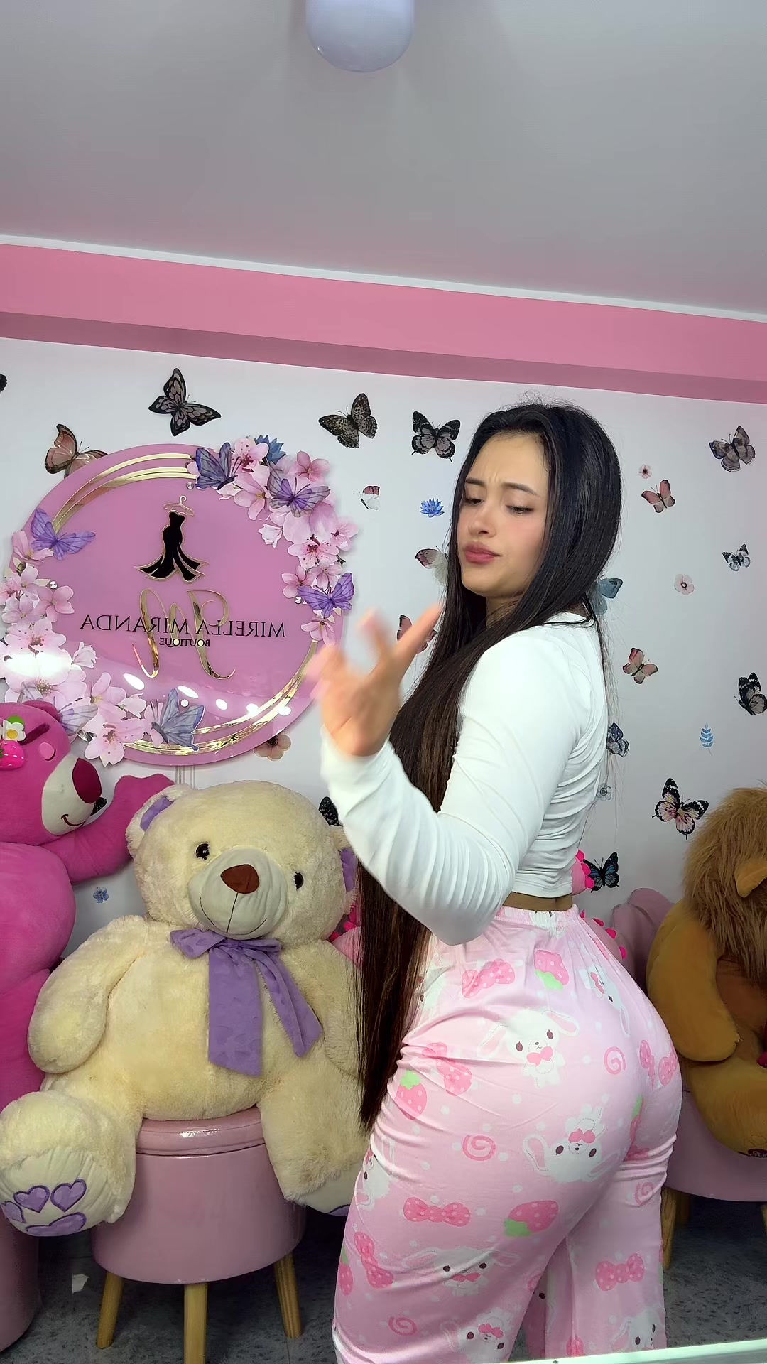 @Mirella Miranda