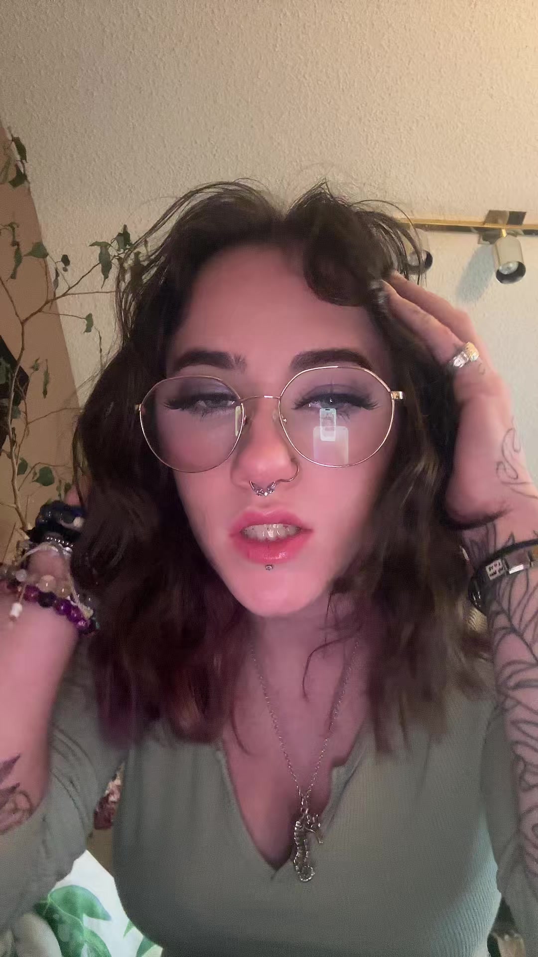 @Caitlyn <3