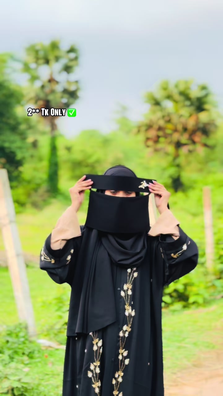 @Musfika's Outfits