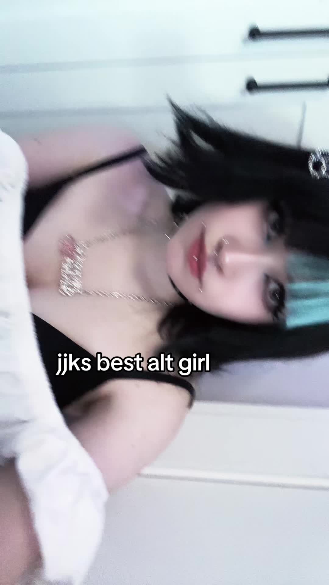 @lux 𒉭