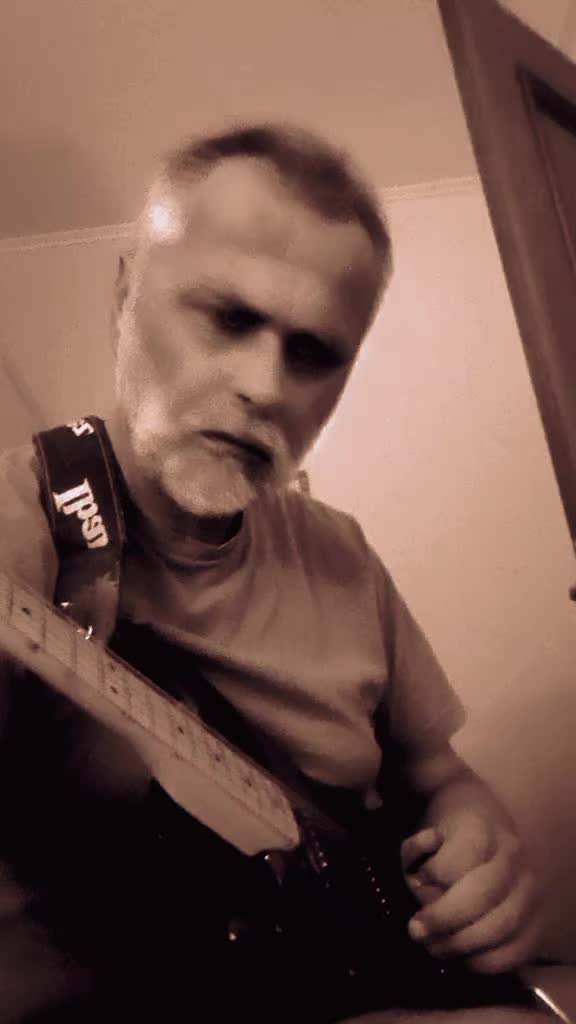 @guitarfuk